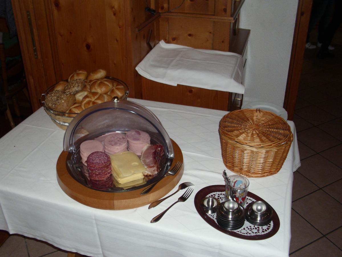 Gasthof Zur Frohen Einkehr Reichardsroth Екстериор снимка