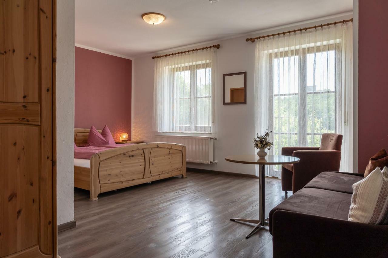 Gasthof Zur Frohen Einkehr Reichardsroth Екстериор снимка